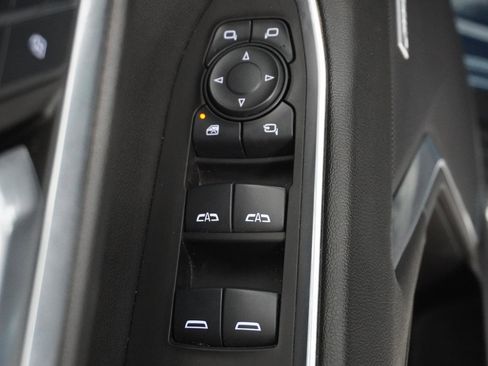 Used 2024 Chevrolet Silverado 1500 LTZ image 12