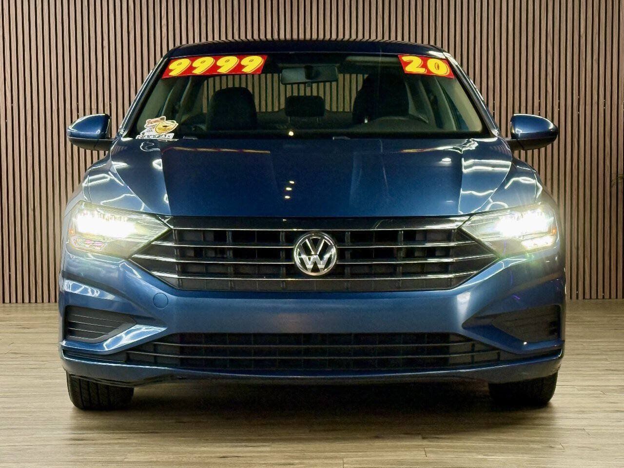 Used 2020 Volkswagen Jetta S w/ Driver Assistance Package FWD image 2