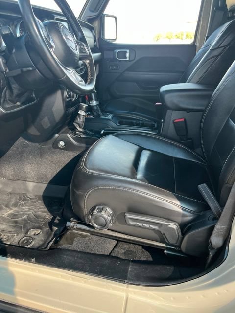 Used 2020 Jeep Gladiator Overland AWD/4WD image 11