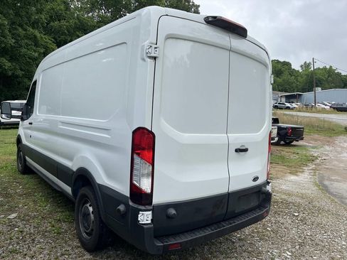 Used 2018 Ford Transit 250 148 Medium Roof RWD image 5