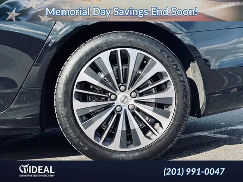 Used 2023 Volvo S90 B6 Plus AWD/4WD image 27