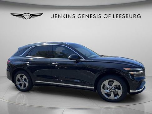 Used 2026 Genesis GV70 2.5T Select AWD/4WD image 2