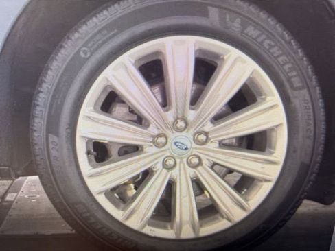 Used 2025 Ford Explorer Platinum w/ LUX Leather Package image 10