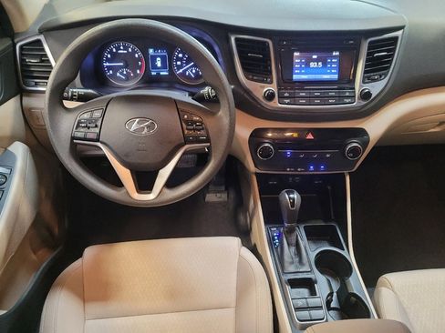 Used 2017 Hyundai Tucson SE image 22