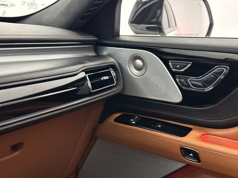 Certified 2023 Lincoln Aviator Black Label w/ Dynamic Handling Package image 35