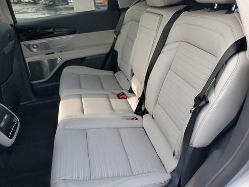 New 2026 Lincoln Nautilus Reserve image 31