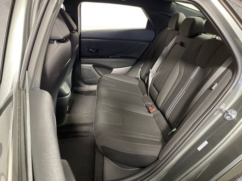 New 2026 Hyundai Elantra SEL Sport image 13