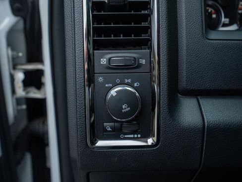 Used 2016 RAM 1500 Sport w/ Sport Premium Group AWD/4WD image 15