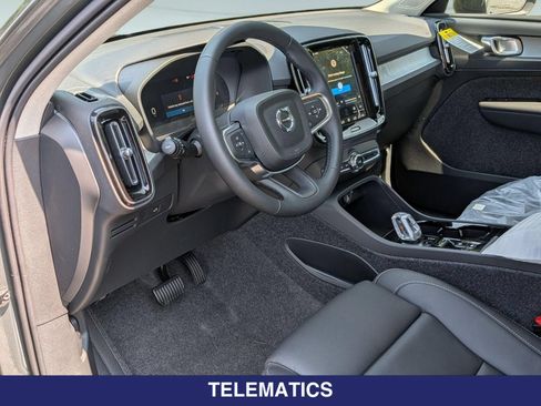 New 2026 Volvo XC40 B5 Plus w/ Climate Package AWD/4WD image 13