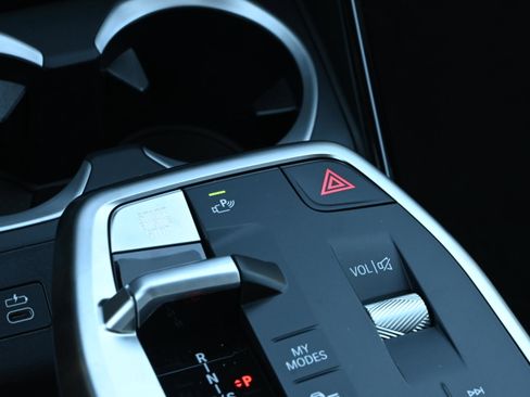 New 2026 BMW X2 xDrive28i image 20