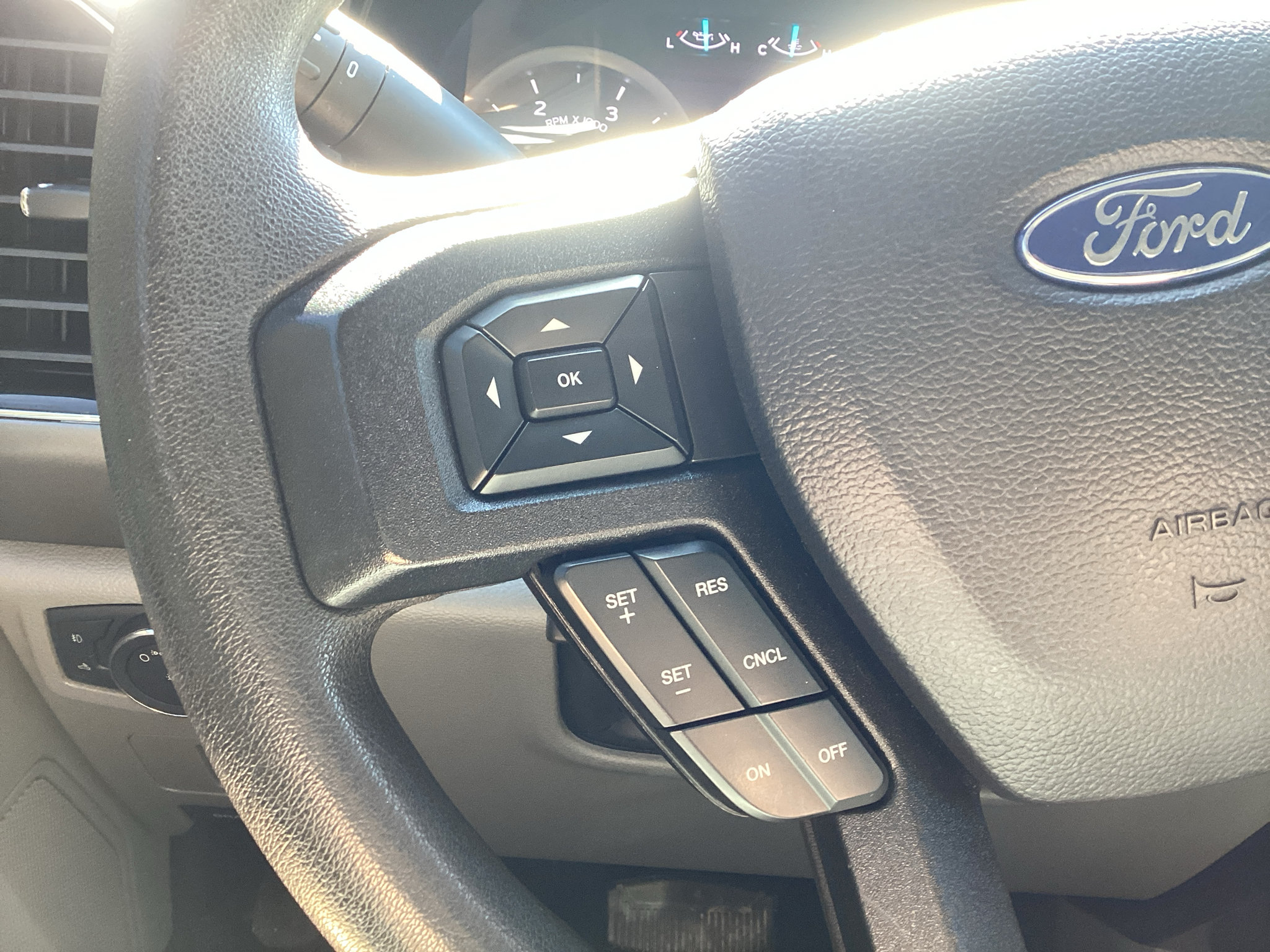 Used 2019 Ford F250 XLT w/ XLT Value Package AWD/4WD image 21