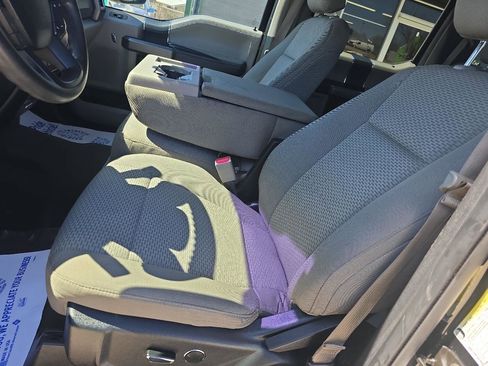 Used 2017 Ford F250 XLT w/ XLT Value Package image 19