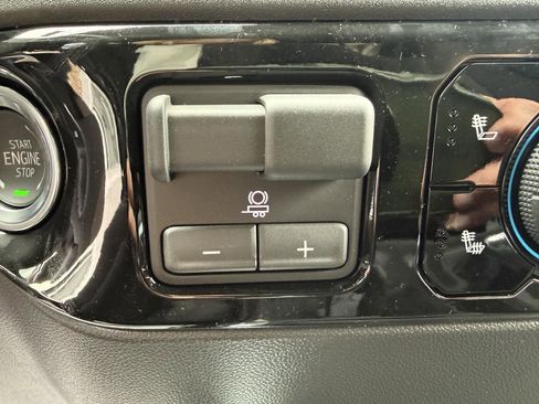 New 2026 Chevrolet Silverado 1500 RST w/ Convenience Package II AWD/4WD image 14