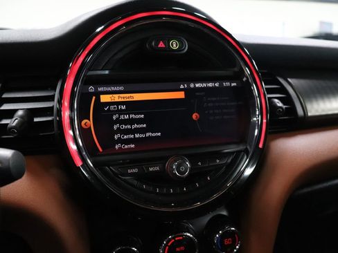 Used 2019 MINI Cooper S image 24