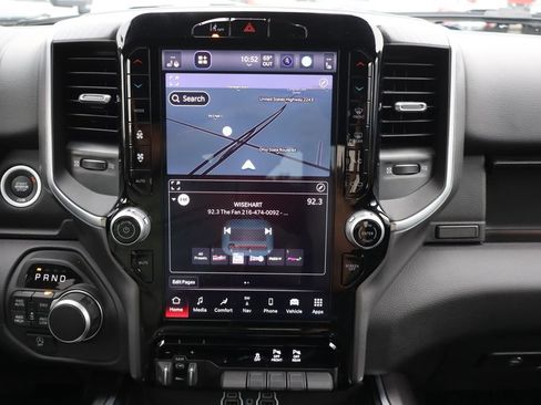 Used 2025 RAM 1500 Big Horn AWD/4WD image 9