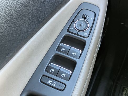 Used 2019 Hyundai Santa Fe Limited w/ Cargo Package image 19