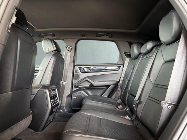 Used 2019 Porsche Cayenne S AWD/4WD image 11