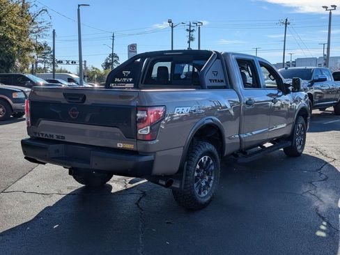 Used 2023 Nissan Titan PRO-4X w/ Pro-4x Convenience Package image 5