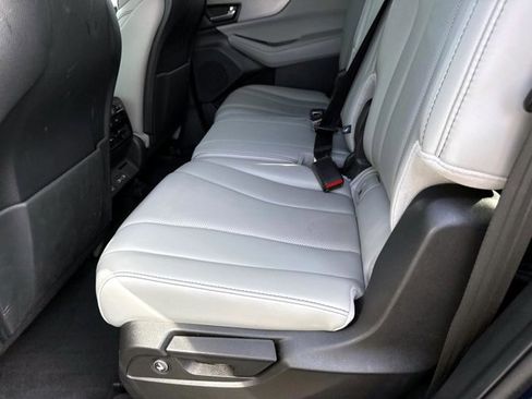 Used 2024 Acura MDX FWD w/ Technology Package image 14