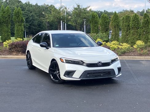 Certified 2023 Honda Civic Sport image 2