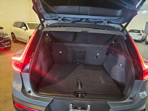 Certified 2023 Volvo XC40 Recharge Ultimate AWD/4WD image 7
