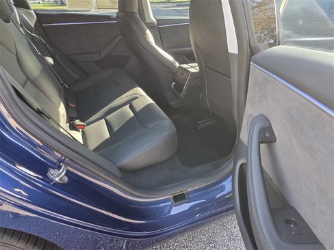 Used 2024 Tesla Model 3 Long Range image 10