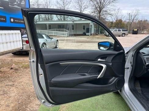 Used 2012 Honda Accord EX image 13