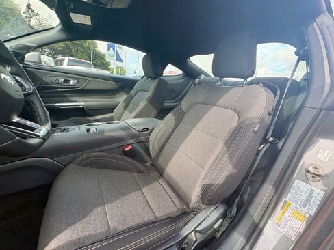 Used 2026 Ford Mustang Coupe RWD image 9