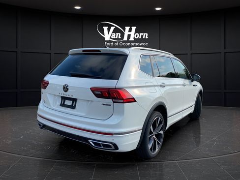 Used 2022 Volkswagen Tiguan SEL R-Line AWD/4WD image 7