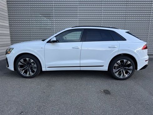 New 2026 Audi Q8 Premium Plus image 2