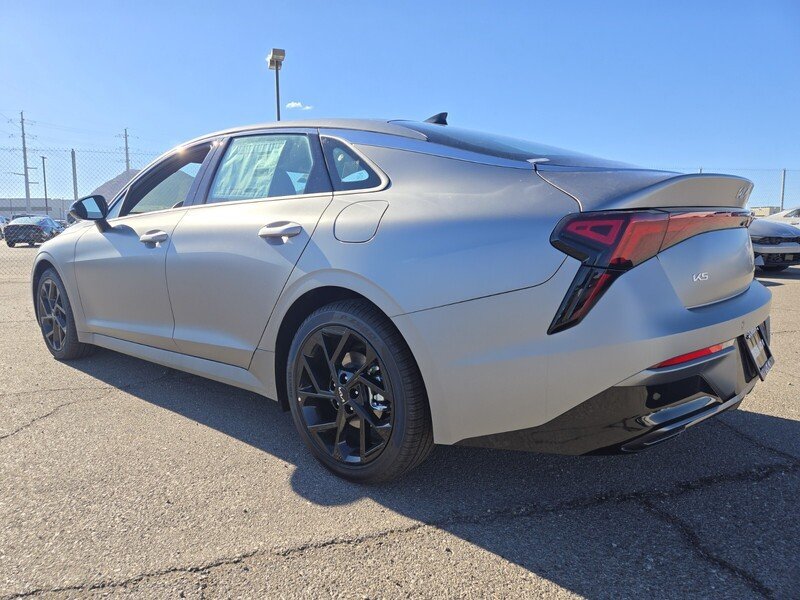 New 2027 Kia K5 GT-Line image 4