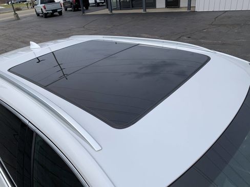 Used 2021 Cadillac XT5 Premium Luxury image 12