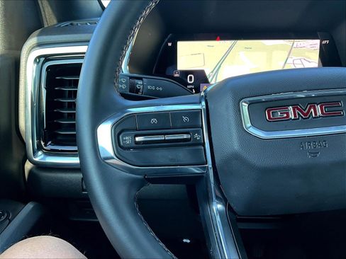 Used 2025 GMC Canyon Elevation w/ Convenience Package AWD/4WD image 12