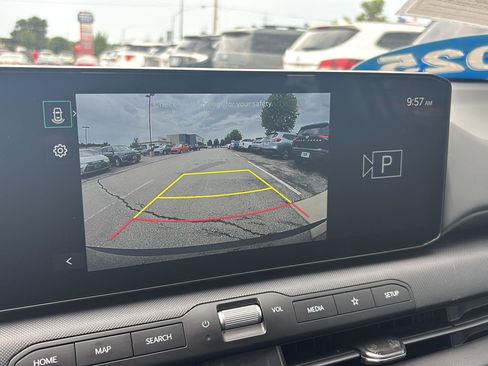 Used 2025 Kia K4 FWD image 16