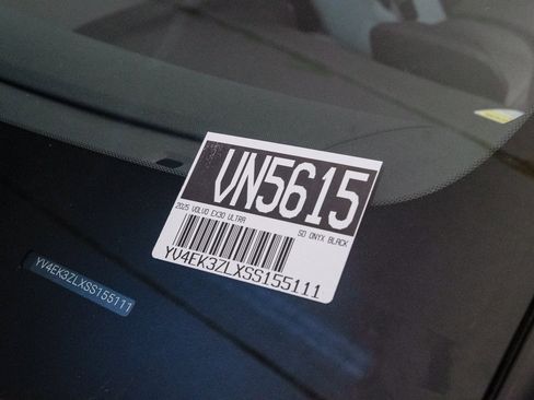 New 2025 Volvo EX30 Ultra w/ Protection Package Premier image 32