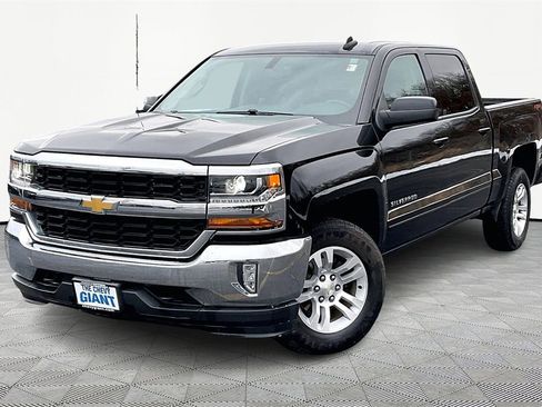 Used 2018 Chevrolet Silverado 1500 LT w/ All Star Edition image 1