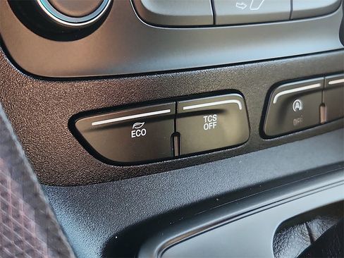 Used 2019 Ford Transit Connect XL image 24