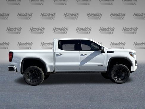 Used 2022 GMC Sierra 1500 AT4 w/ AT4 Premium Package image 11