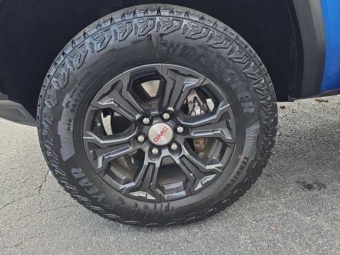 Used 2023 GMC Canyon Elevation w/ Convenience Package image 12