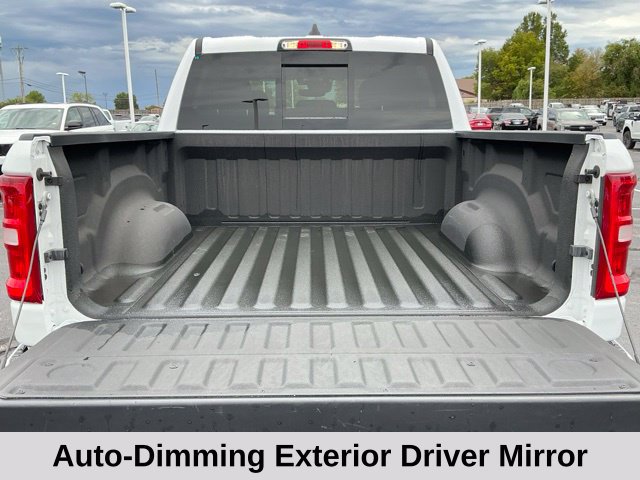Used 2025 RAM 1500 Big Horn AWD/4WD image 16