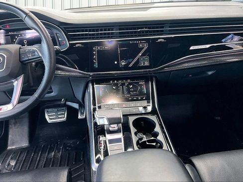 Used 2021 Audi SQ7 Premium Plus w/ Executive Package image 9