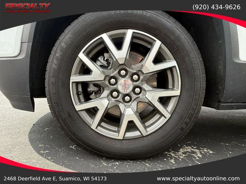 Used 2022 GMC Acadia SLE w/ Driver Convenience Package image 42