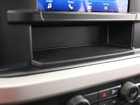 Used 2025 Ford F250 XLT image 25