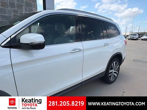 Used 2018 Honda Pilot Elite image 6