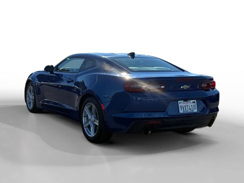 Used 2023 Chevrolet Camaro LT image 3