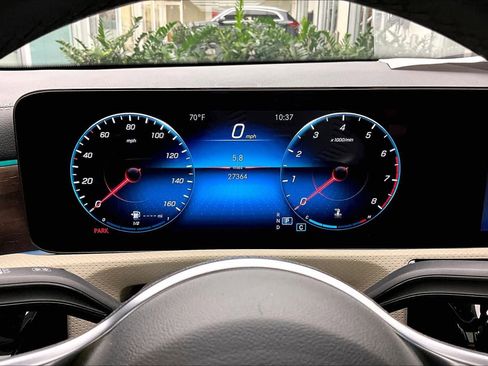 Used 2023 Mercedes-Benz CLA 250 w/ Premium Package image 24