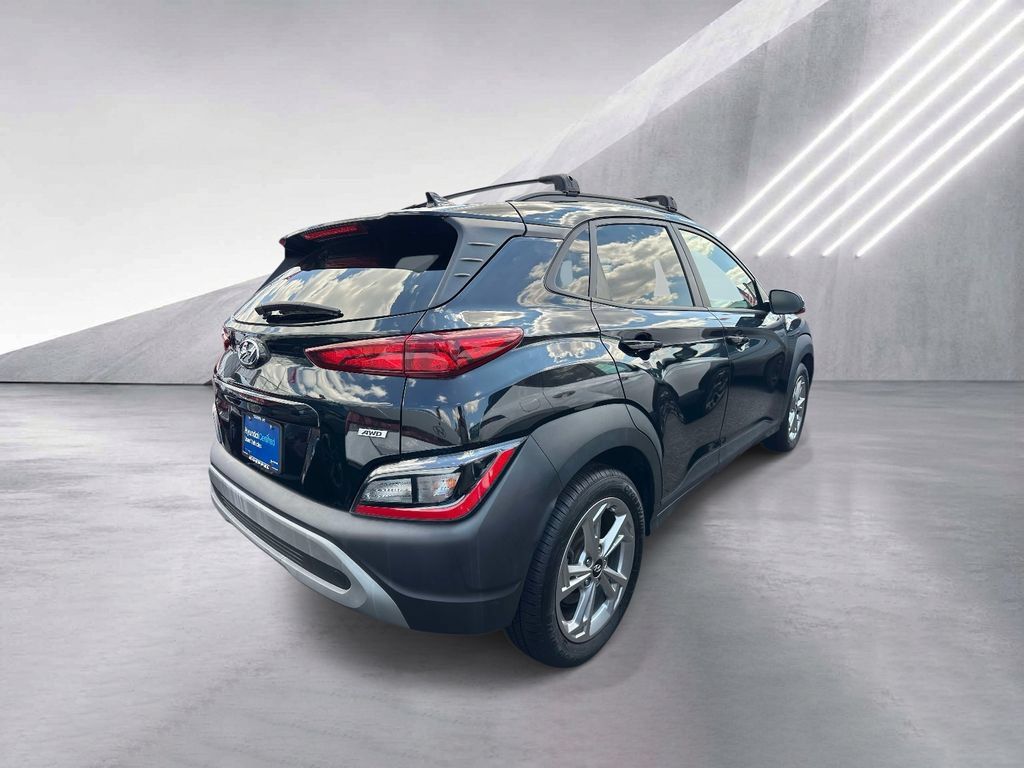 Certified 2023 Hyundai Kona SEL AWD/4WD image 2