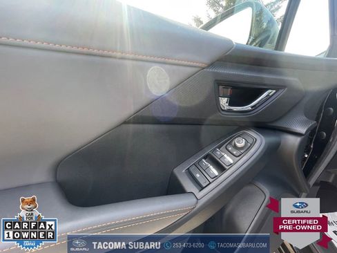Certified 2024 Subaru Crosstrek 2.5i Limited w/ Crosstrek Mirror Package AWD/4WD image 11