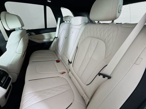 Used 2025 BMW X5 xDrive40i image 26