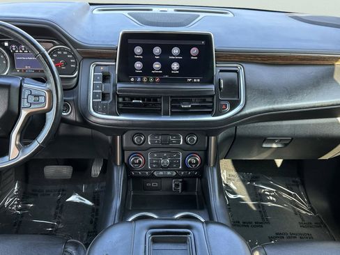 Used 2021 Chevrolet Tahoe High Country w/ Premium Package RWD image 15